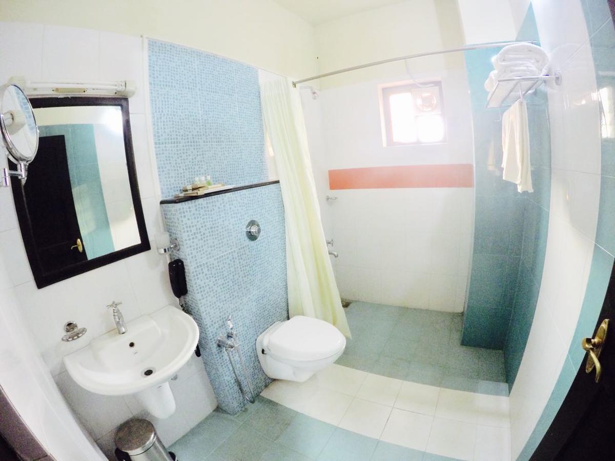 Capital O 46475 Gd International Redfort Hotel Nilambur Exterior photo