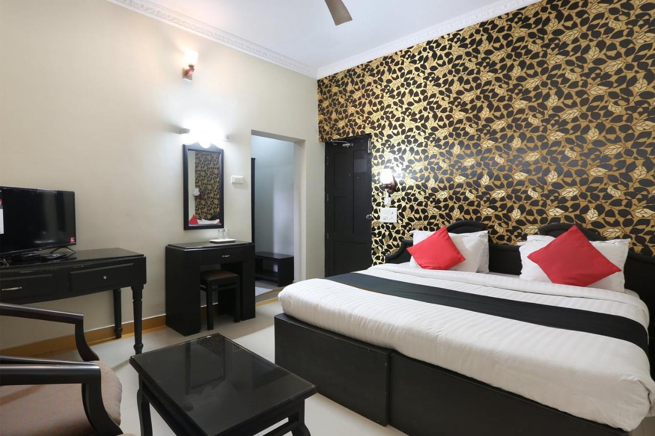 Capital O 46475 Gd International Redfort Hotel Nilambur Exterior photo